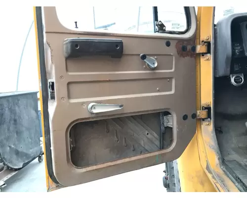 International S1600 Door Assembly, Front