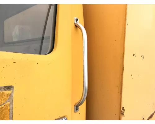 International S1600 Grab Handle