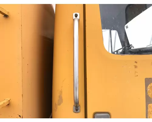 International S1600 Grab Handle