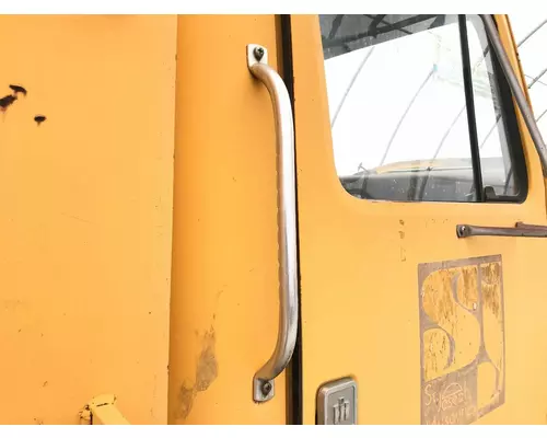 International S1600 Grab Handle