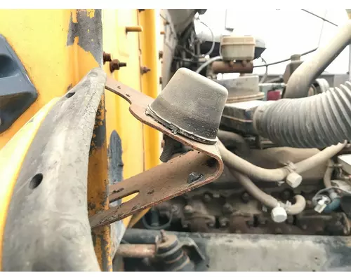 International S1600 Hood Rest