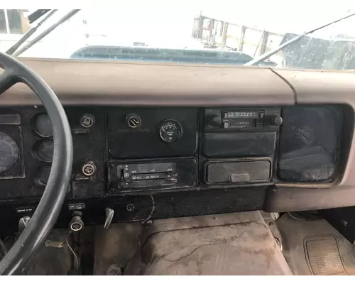 International S1800 Dash Assembly