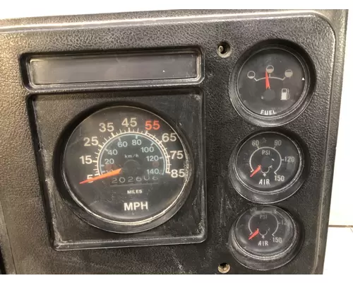 International S1800 Instrument Cluster