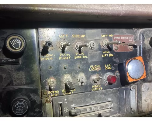 International S1900 Dash Panel