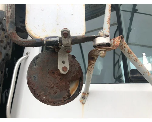 International S1900 Door Mirror