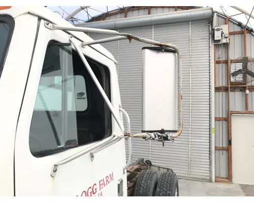 International S1900 Door Mirror