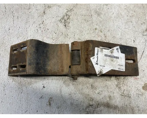 International S1900 Hood Hinge