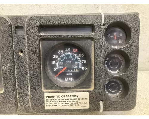 International S1900 Instrument Cluster