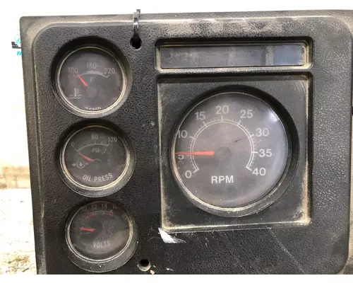 International S1900 Instrument Cluster