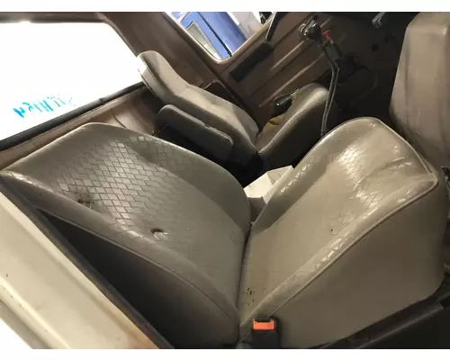 Seat, Front International S1900 Vander Haags Inc Sp