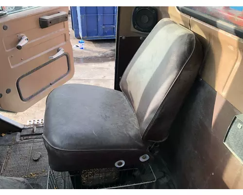 Seat, Front International S1900 Vander Haags Inc Dm