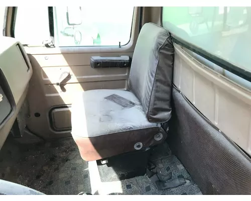 Seat, Front International S1900 Vander Haags Inc Cb