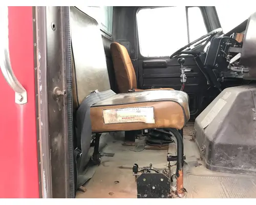 Seat, Front International S1900 Vander Haags Inc Cb