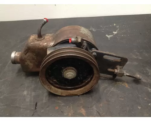 International S1900 Steering Pump