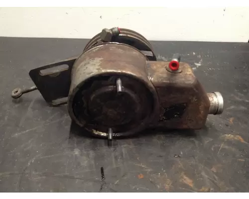 International S1900 Steering Pump