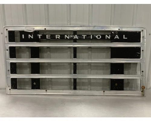 International S2200 Grille