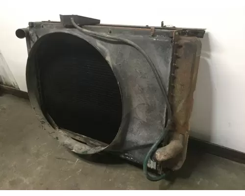 International S2200 Radiator