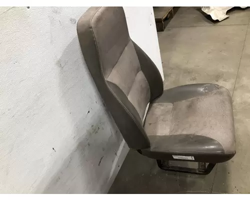 International S2600 Seat (non-Suspension)