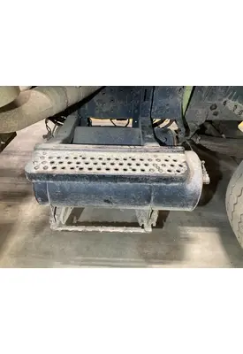 International S2600 Step (Fuel Tank, Fairing