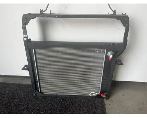 Radiator INTERNATIONAL School Bus Frontier Truck Parts