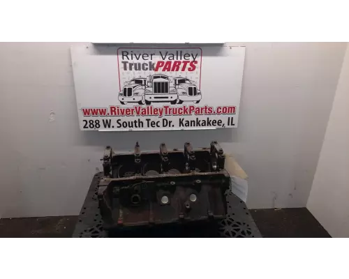 International T444E Cylinder Block