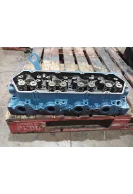 International T444E Cylinder Head