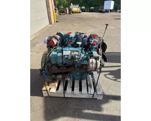 International T444E Engine Assembly