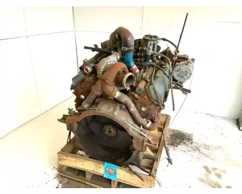 International T444E Engine Assembly