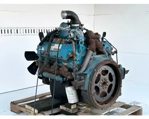 International T444E Engine Assembly