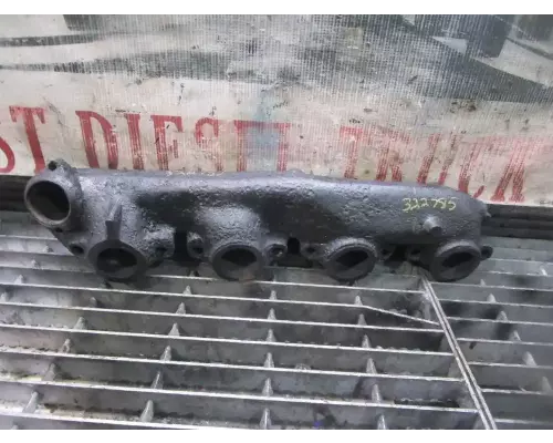 International T444E Exhaust Manifold