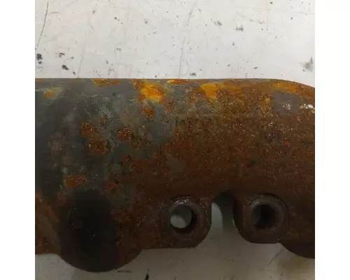 International T444E Exhaust Manifold
