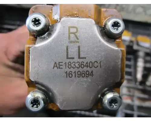 International T444E Fuel Injector