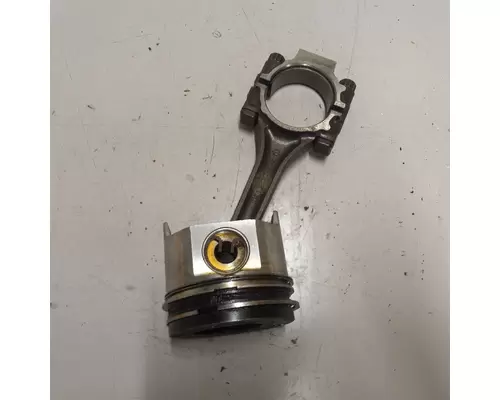 International T444E Piston Assembly