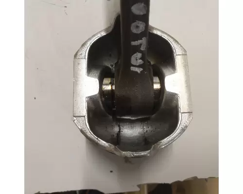 International T444E Piston Assembly