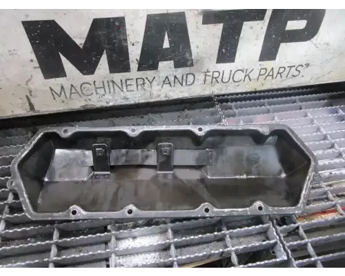 International T444E Valve Cover