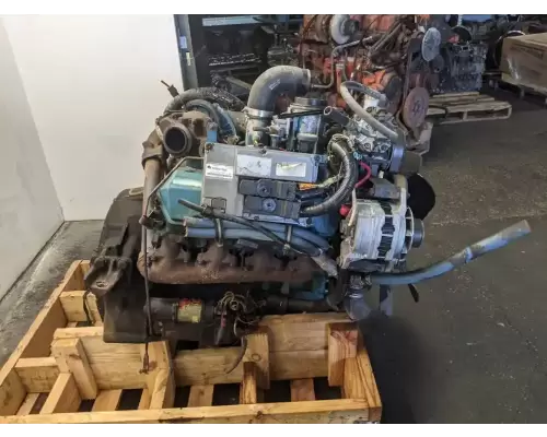 International T444 Engine Assembly