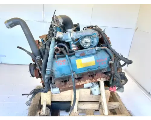 International T444 Engine Assembly