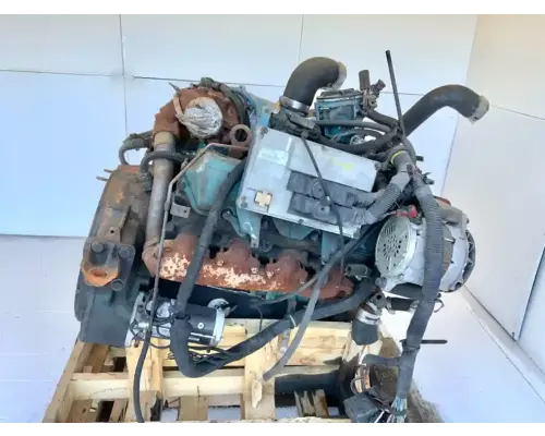 International T444 Engine Assembly