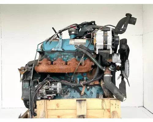 International T444 Engine Assembly