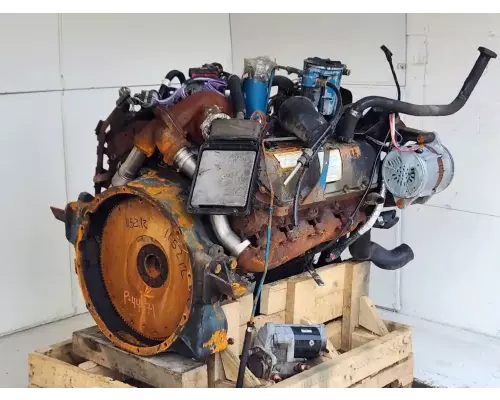 International T444 Engine Assembly