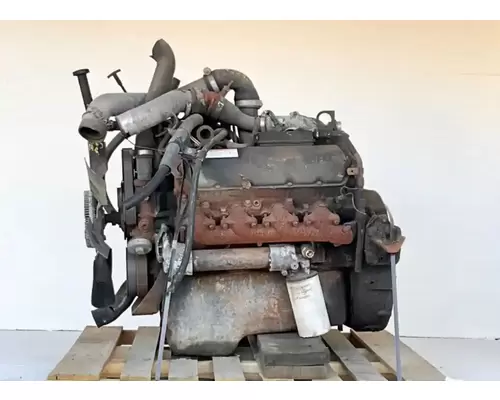 International T444 Engine Assembly