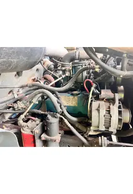 International T444 Engine Assembly