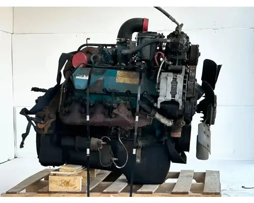 International T444 Engine Assembly