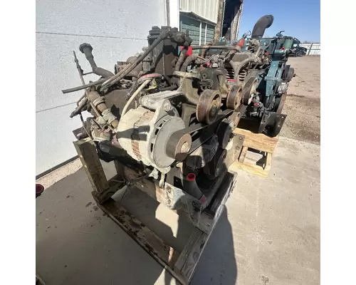 International T444 Engine Assembly