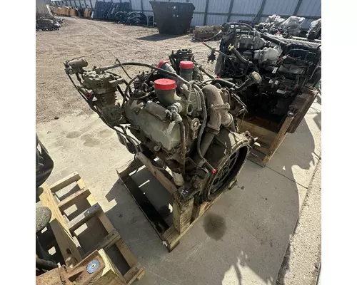 International T444 Engine Assembly