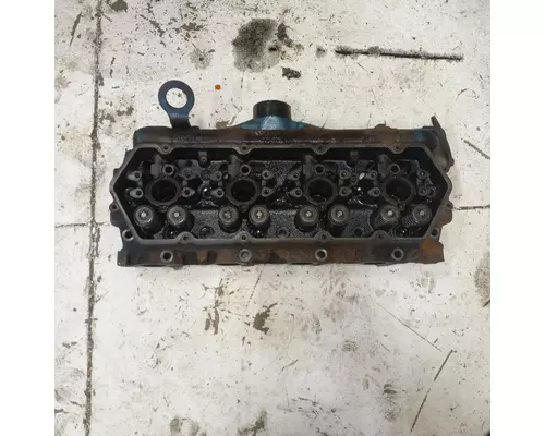 Cylinder Head INTERNATIONAL T444E Quality Bus &amp; Truck Parts