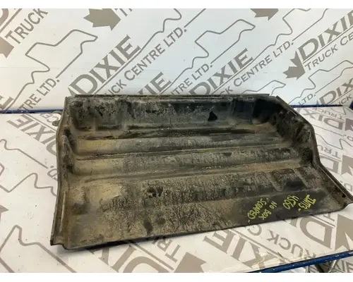 International TERRASTAR Battery Box