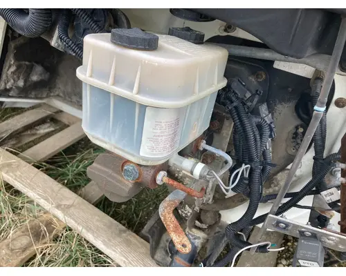 International TERRASTAR Brake Booster