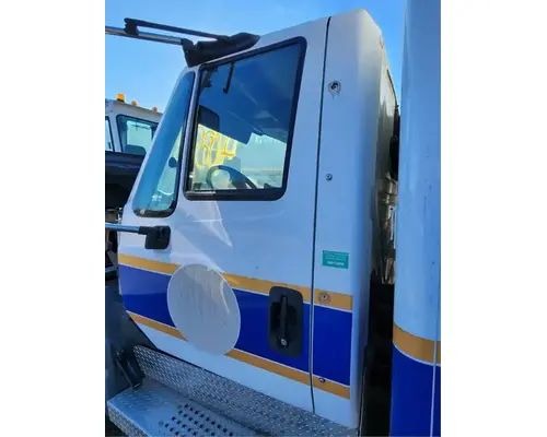 International TERRASTAR Cab