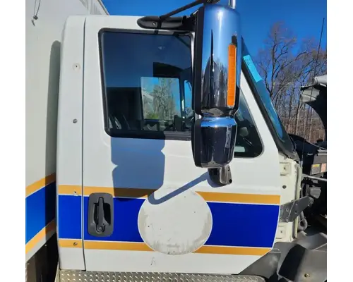 International TERRASTAR Cab